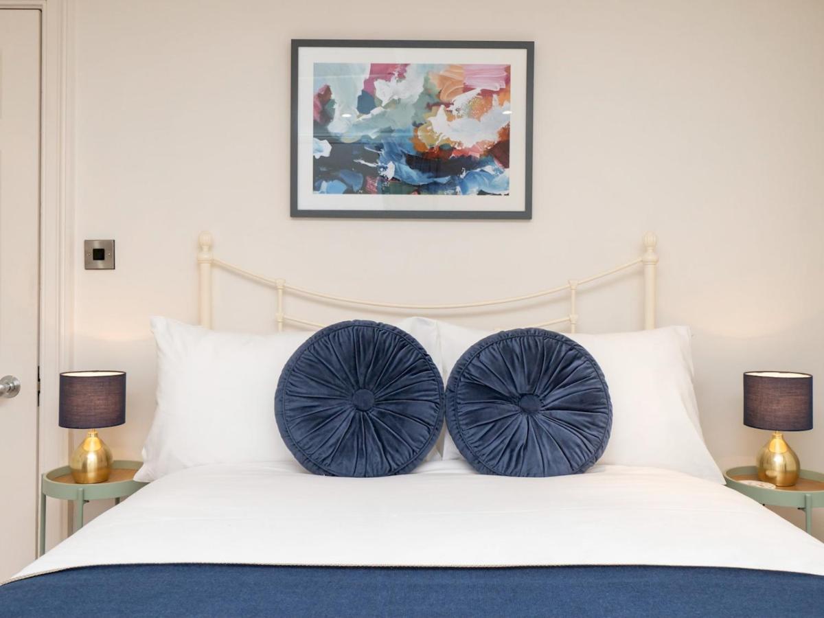 Pass The Keys 2 Bed Flat In The Heart Of Bath Apartment Luaran gambar